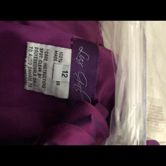 Couture Formal gown - Picture 7 of 9